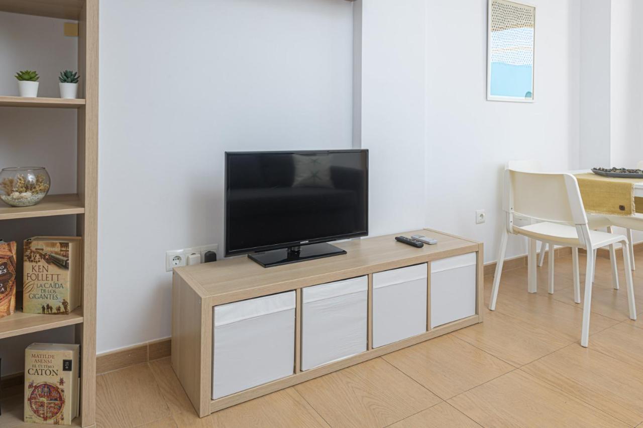 Wintowinrentals Amazing Front Sea View & Relax Торре-де-Бенагальбон Экстерьер фото