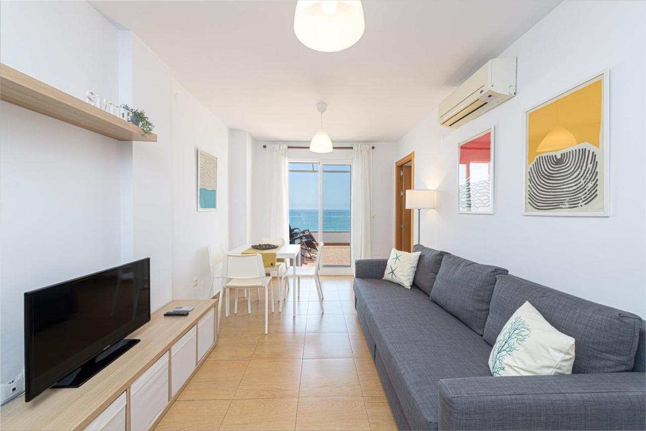 Wintowinrentals Amazing Front Sea View & Relax Торре-де-Бенагальбон Экстерьер фото
