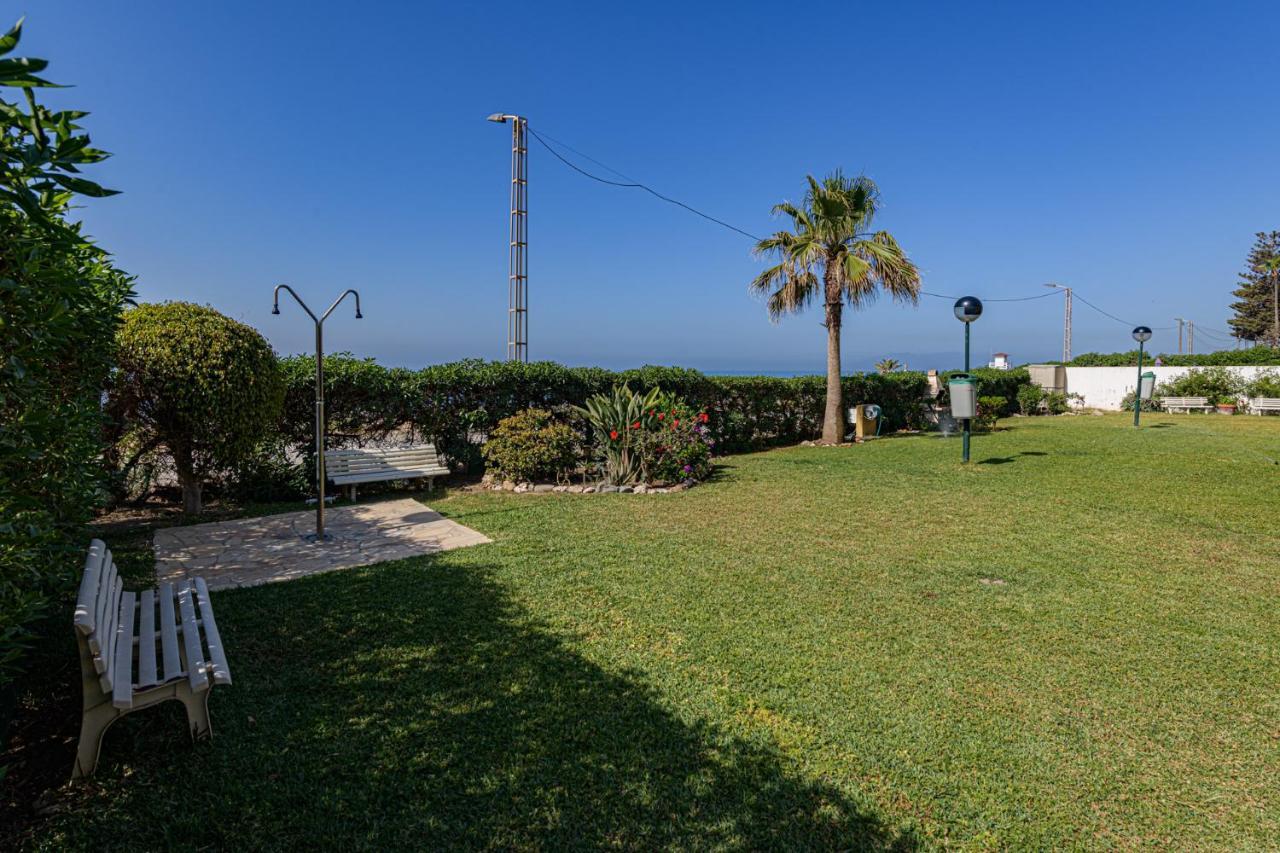 Wintowinrentals Amazing Front Sea View & Relax Торре-де-Бенагальбон Экстерьер фото